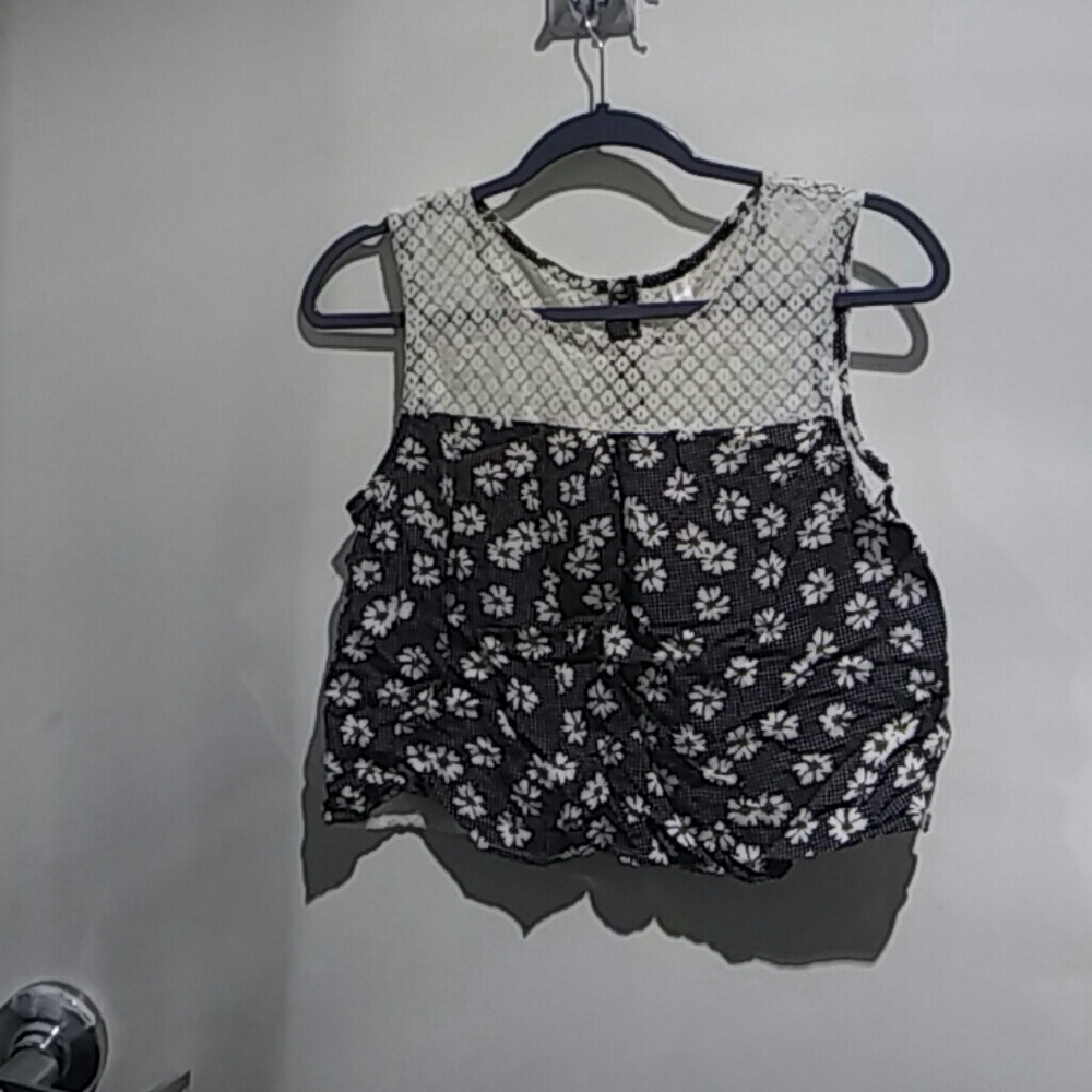 Floral crop top